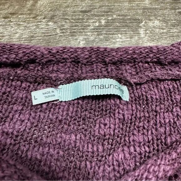 Maurice’s Crewneck Sweater Size Large - Picture 4 of 9